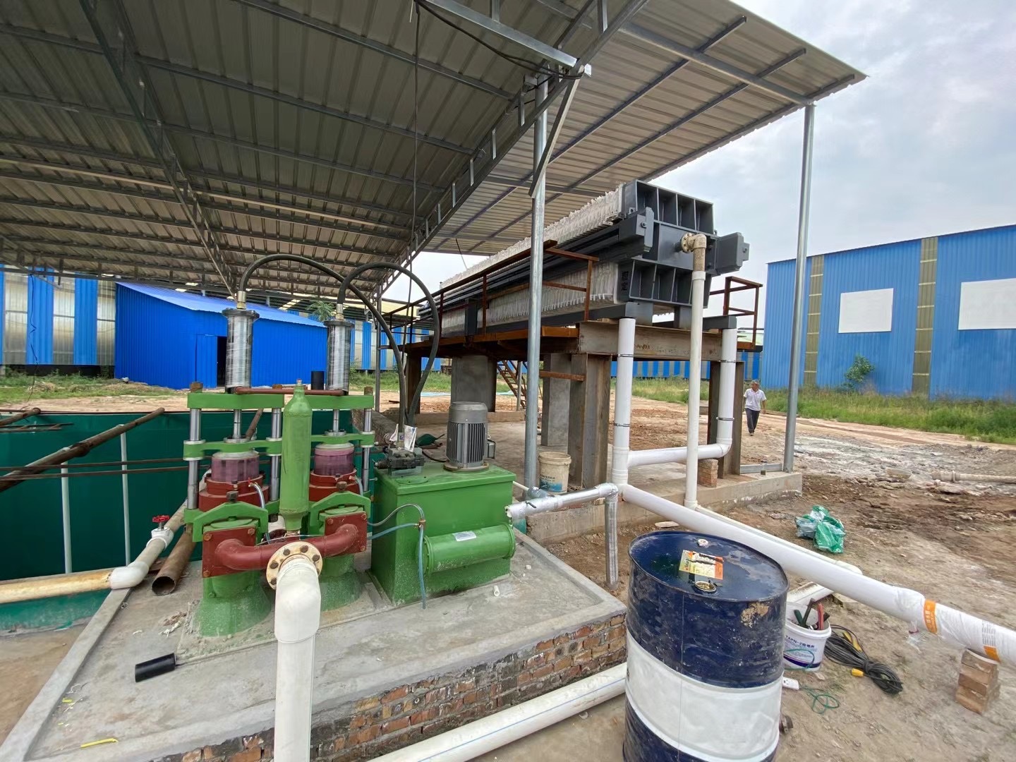 磚廠(chǎng)用壓濾機(jī)客戶(hù)現(xiàn)場(chǎng)3